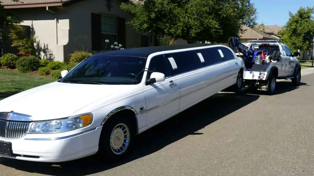 Limousine towing service in Sacramento — Alpha Brothers Towing